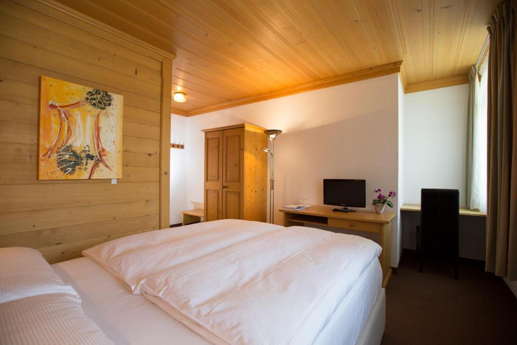 צווייזימן Sonnegg Hotel חדר תמונה